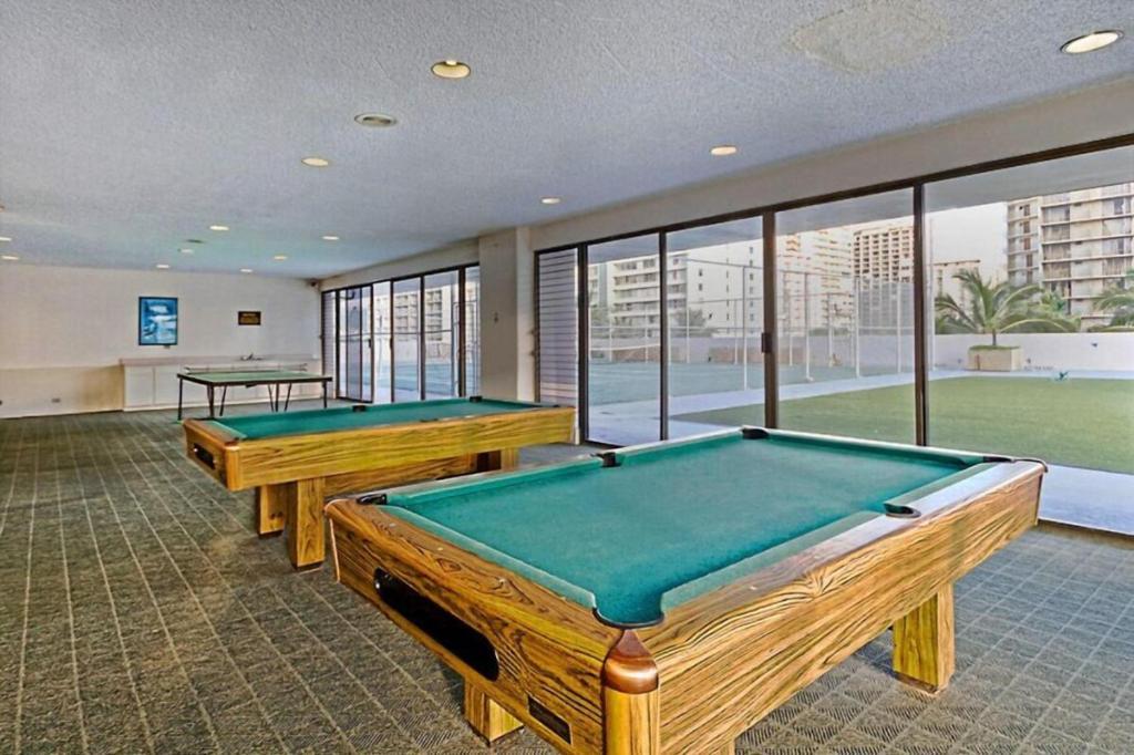 Heart Of Waikiki,1Bdrm,Free Parking, Wifi,No Resort Fees,Youtube,Netflix ! Honolulu Kültér fotó
