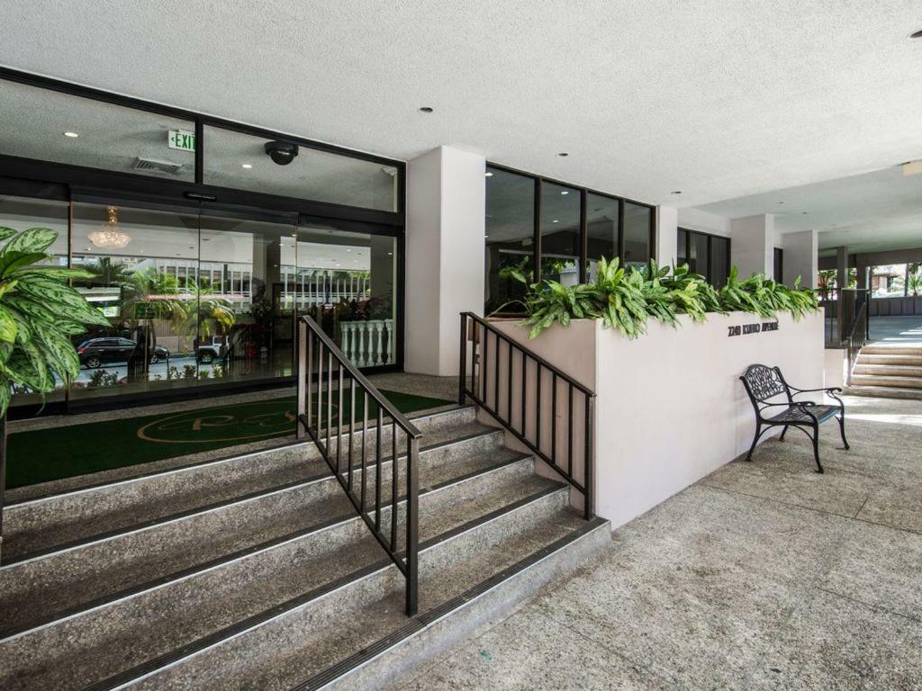 Heart Of Waikiki,1Bdrm,Free Parking, Wifi,No Resort Fees,Youtube,Netflix ! Honolulu Kültér fotó